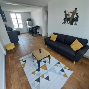 Superbe appartement F2 refait à neuf plein centre